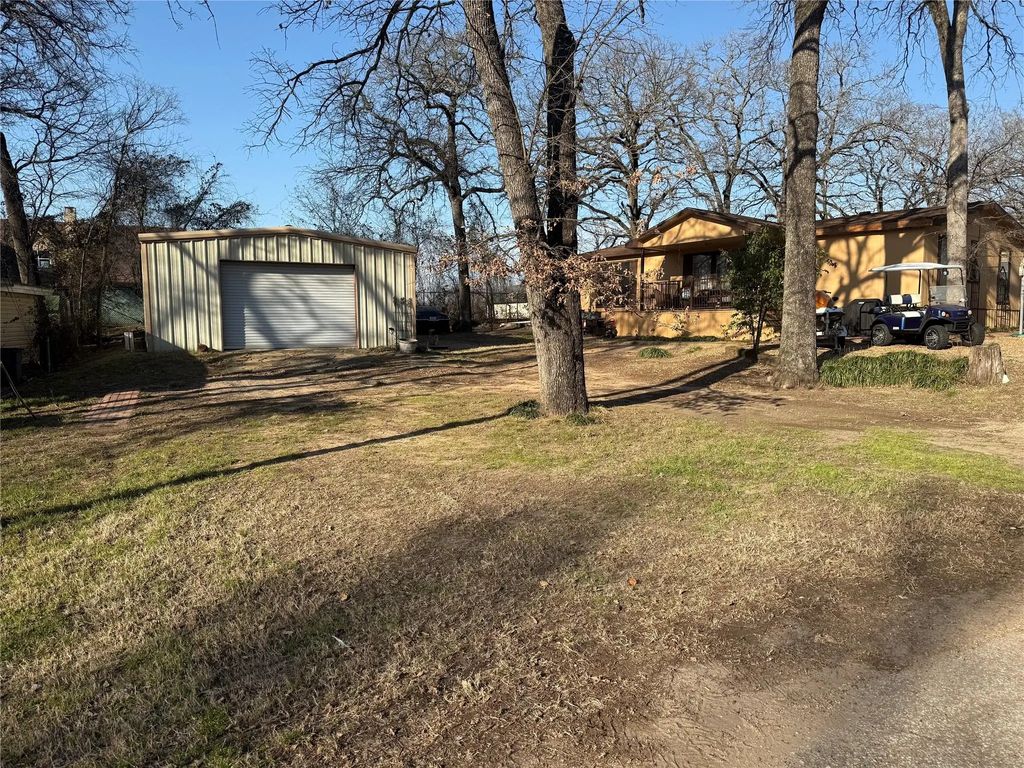 144 Tanglewood Drive, Mabank