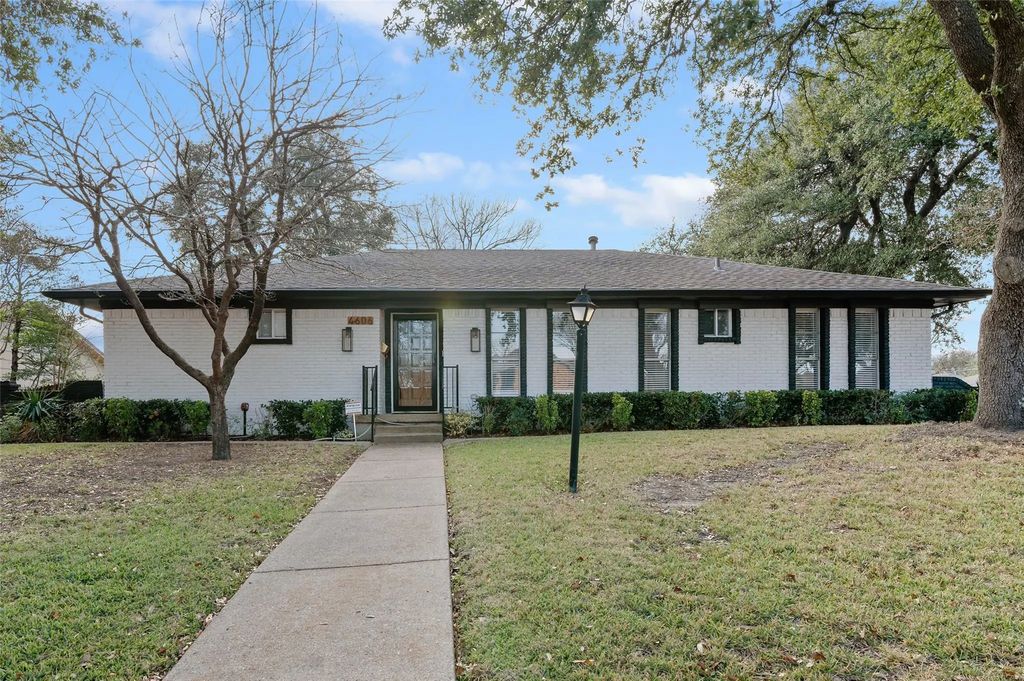 4606 Hazelhurst Lane, Dallas