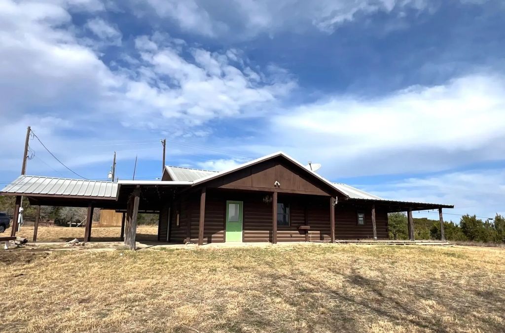 4324 County Road 302, Granbury