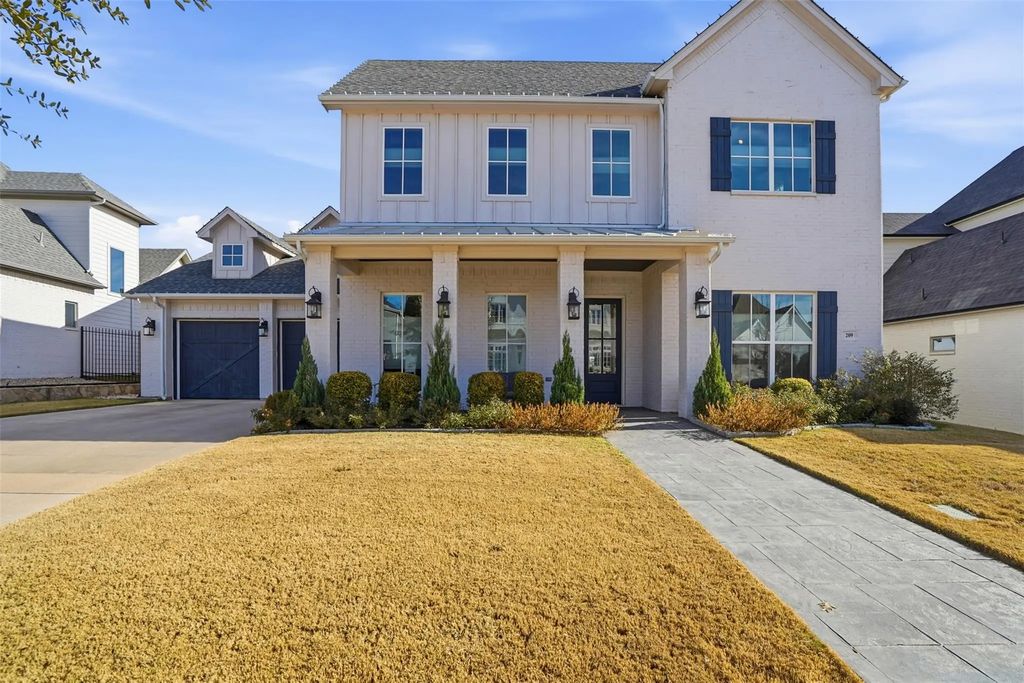 209 Catbird Trail, Aledo