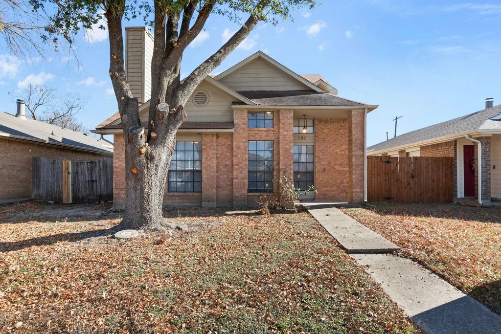 618 Las Brisas Drive, Mesquite
