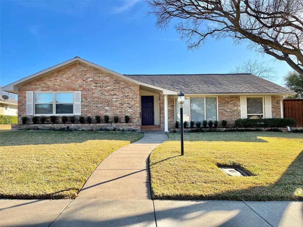 6646 Hillwood Lane, Dallas