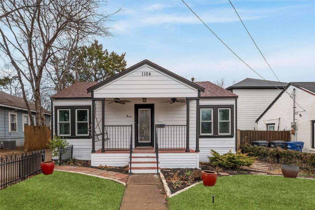 1104 Pearson Avenue, McKinney