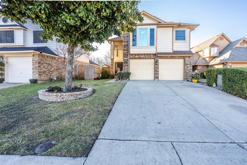 7407 Fox Crossing Court, Dallas