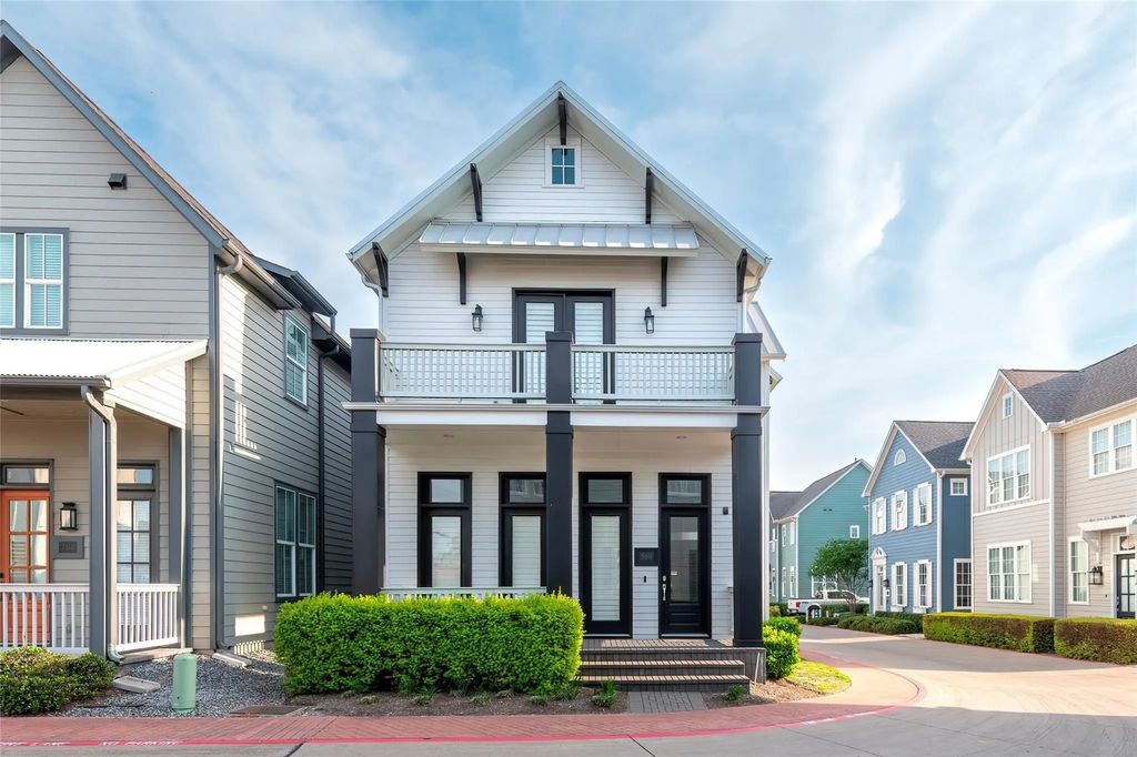 700 Wooster Lane, Plano