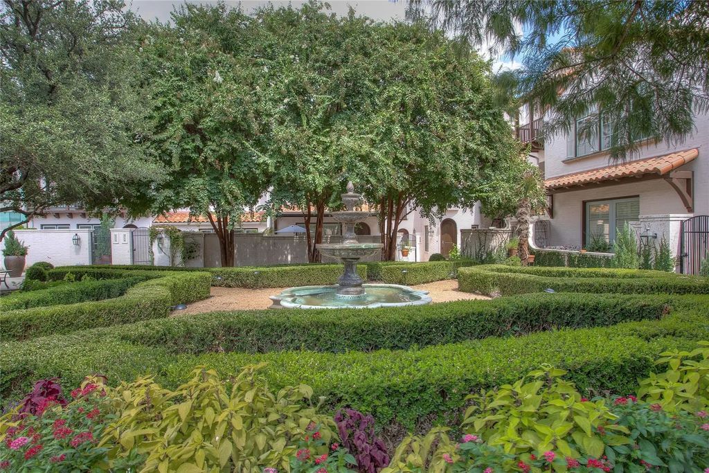 271 Casa Blanca Avenue, Fort Worth