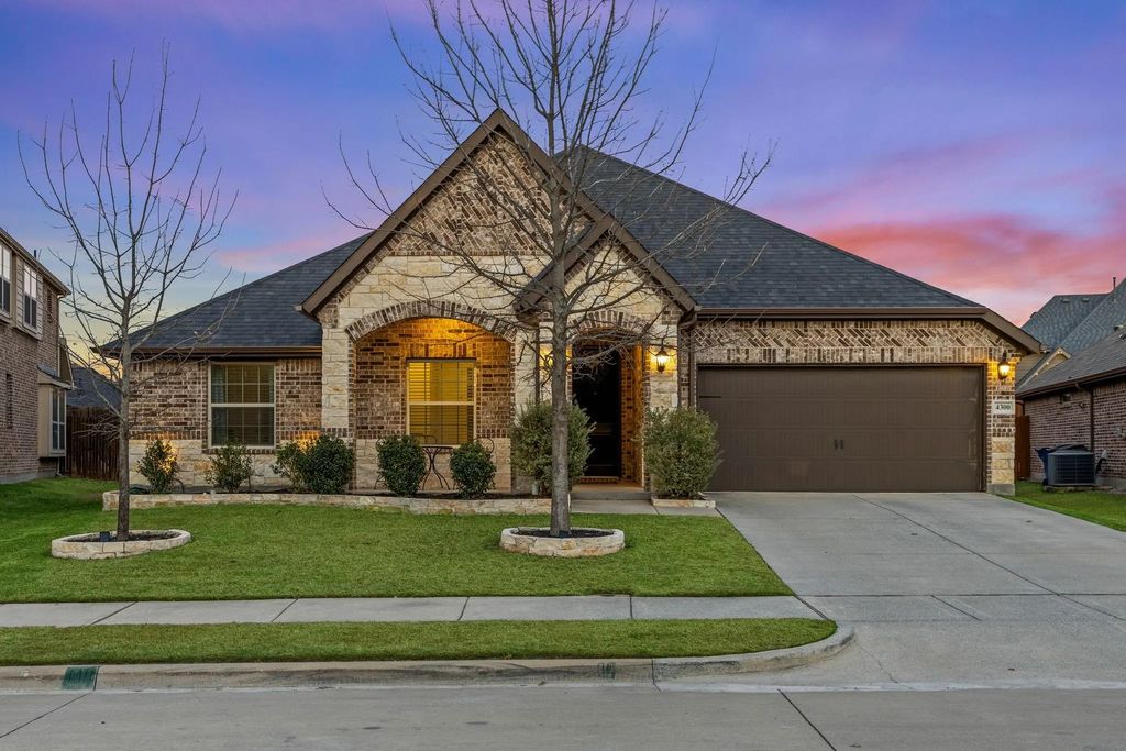 4300 Juniper Lane, Melissa