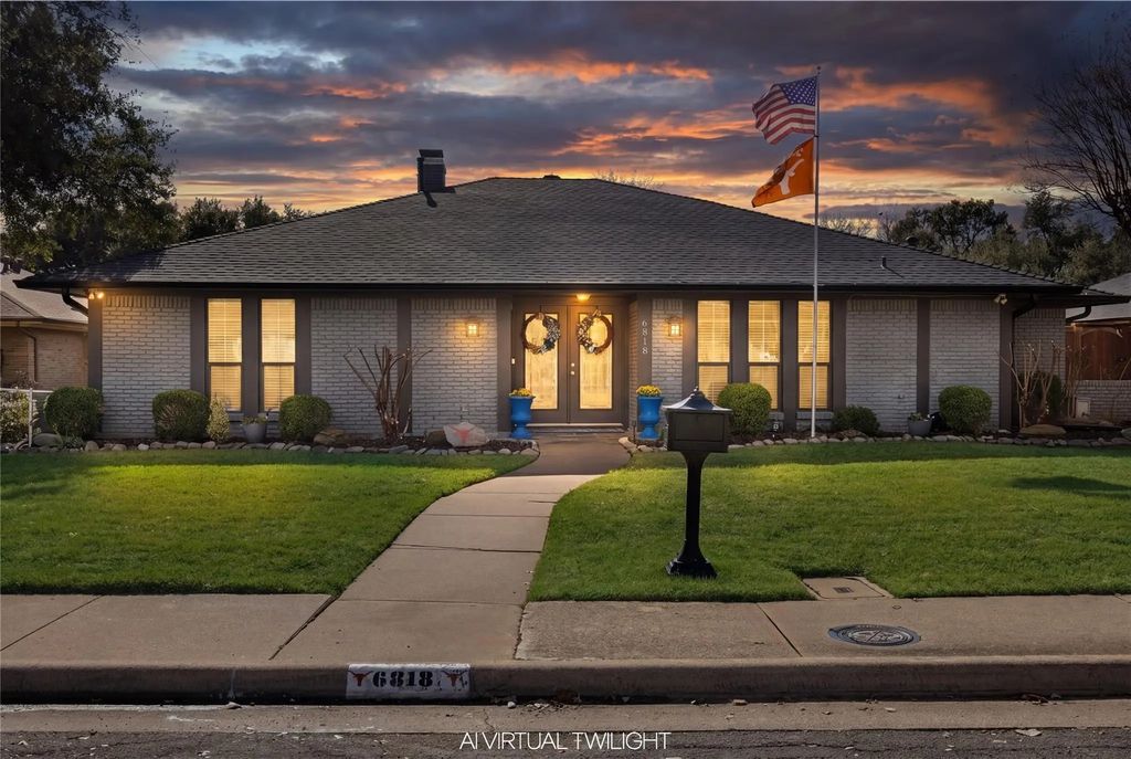 6818 Southpoint Drive, Dallas