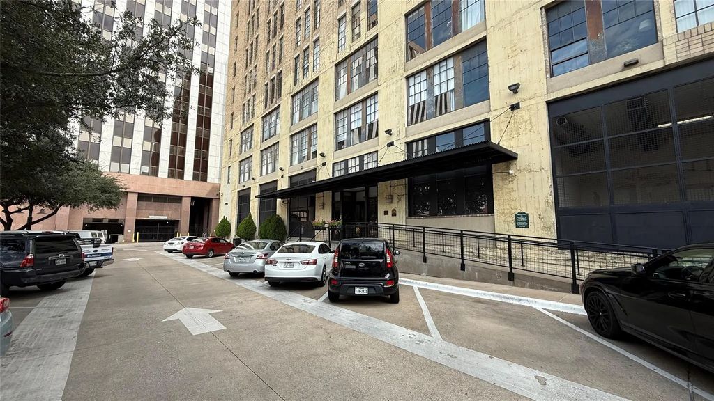 1122 Jackson Street 911, Dallas
