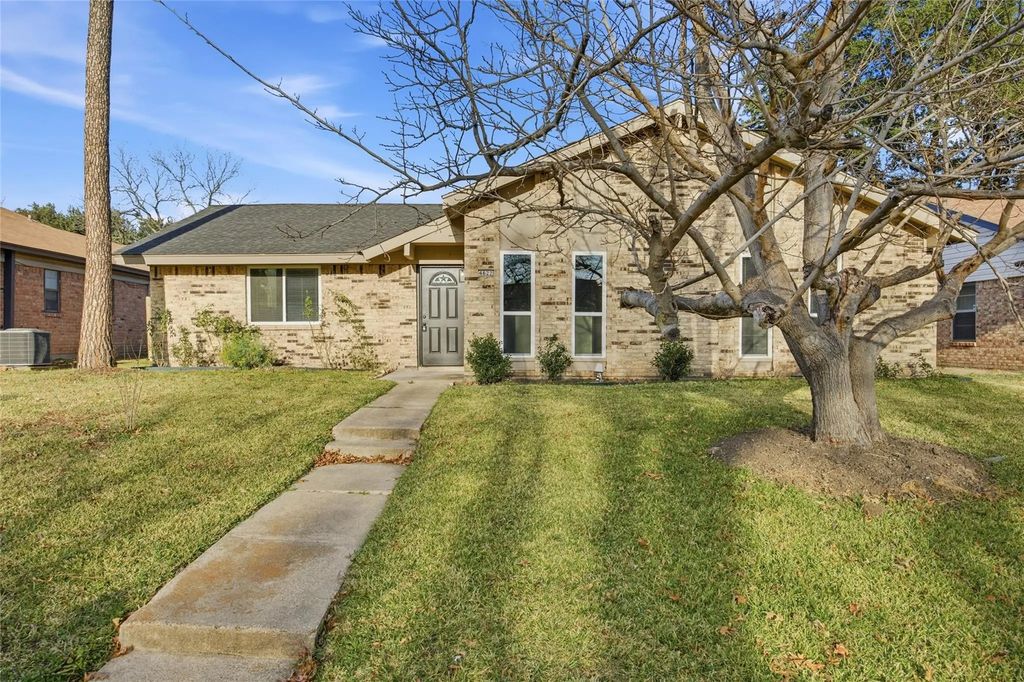 4622 Oakwood Drive, Garland