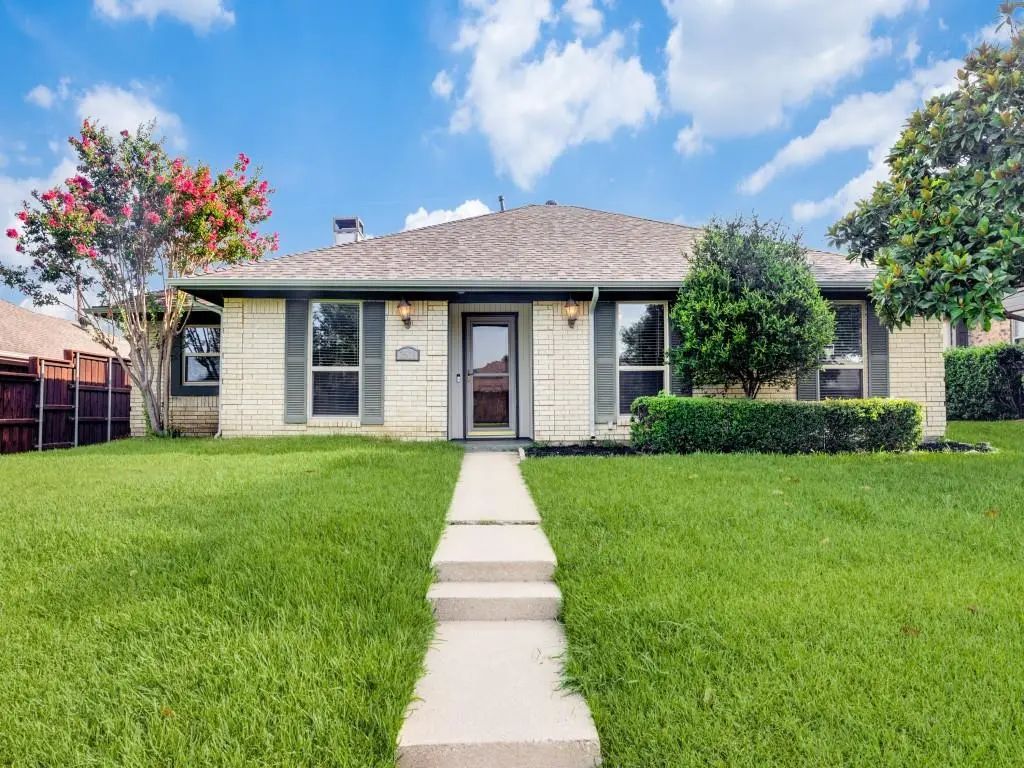 2513 Lawnview Drive, Carrollton
