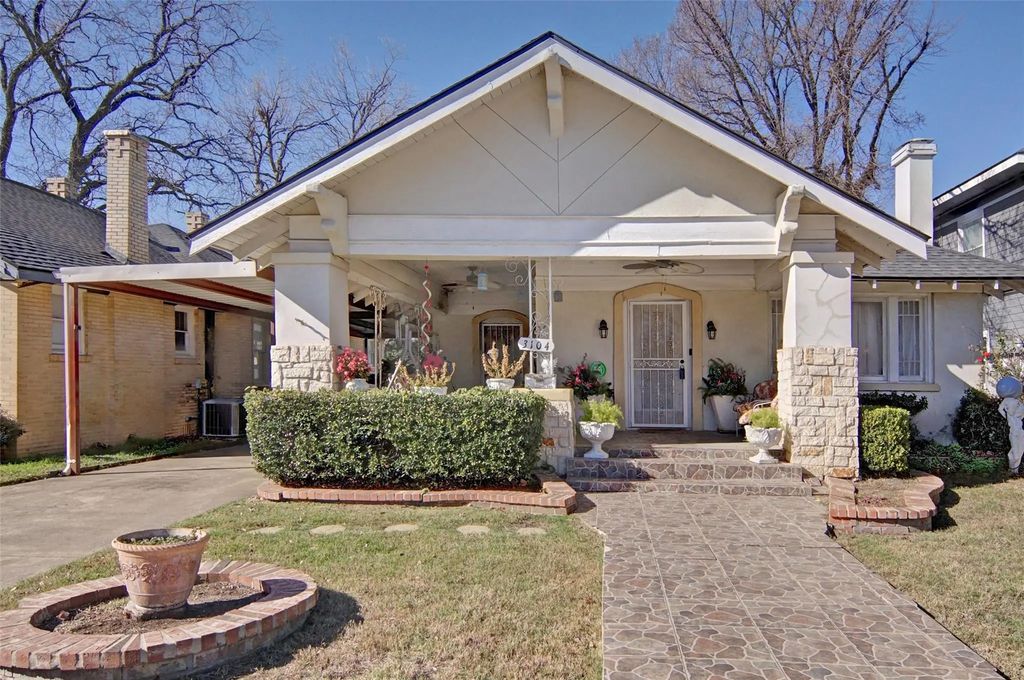 3104 S Adams Street, Fort Worth