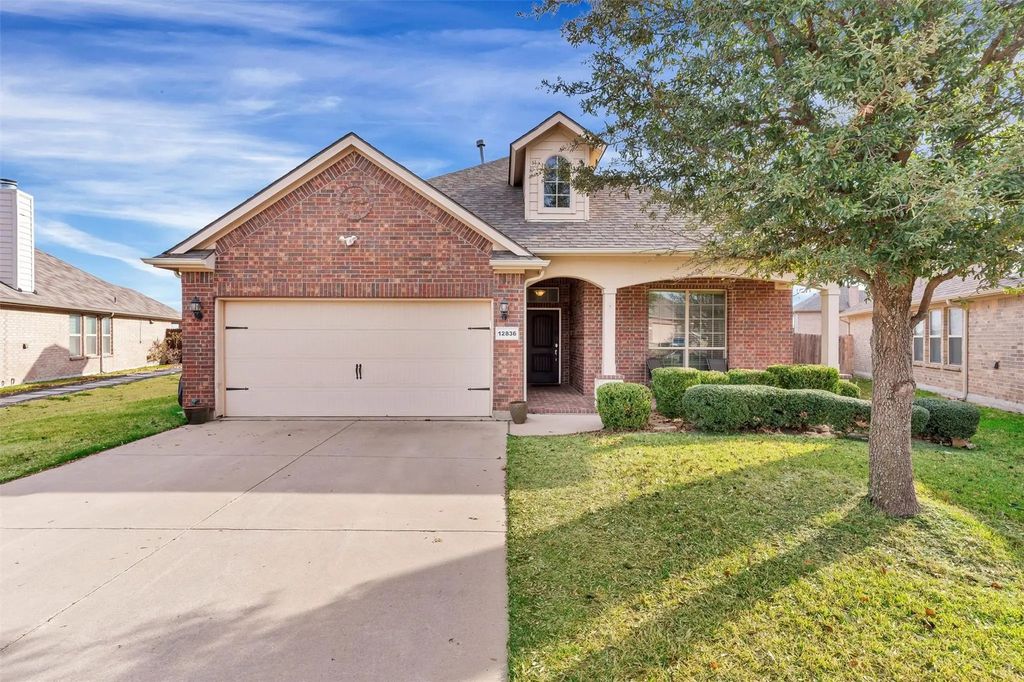 12836 Hidden Valley Court, Fort Worth