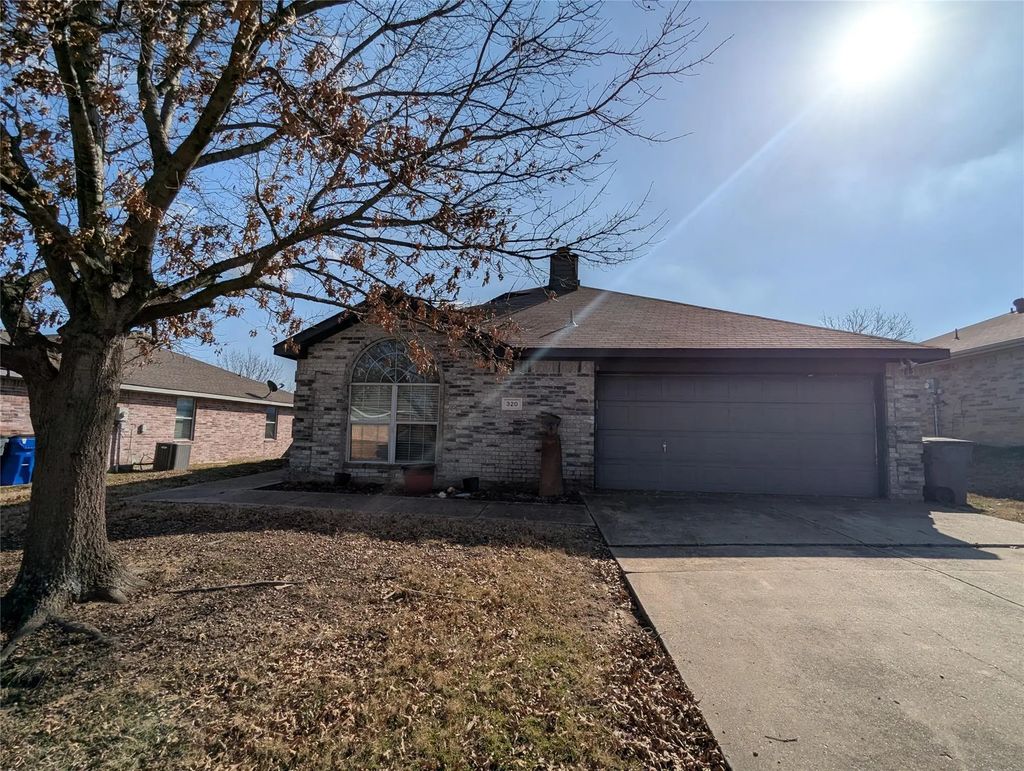 320 Lake Texoma Drive, Wylie