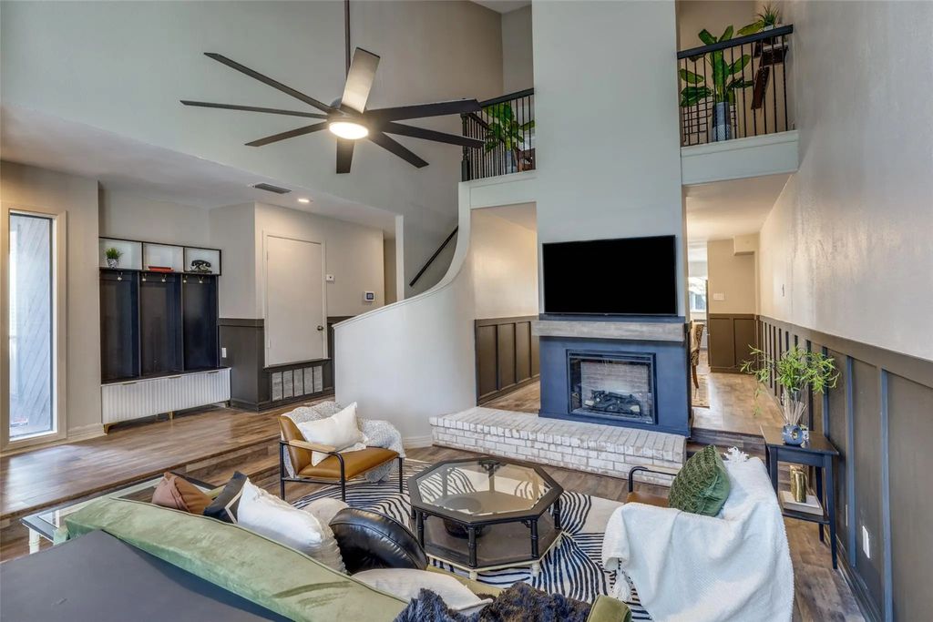 12209 Wightman Place, Dallas