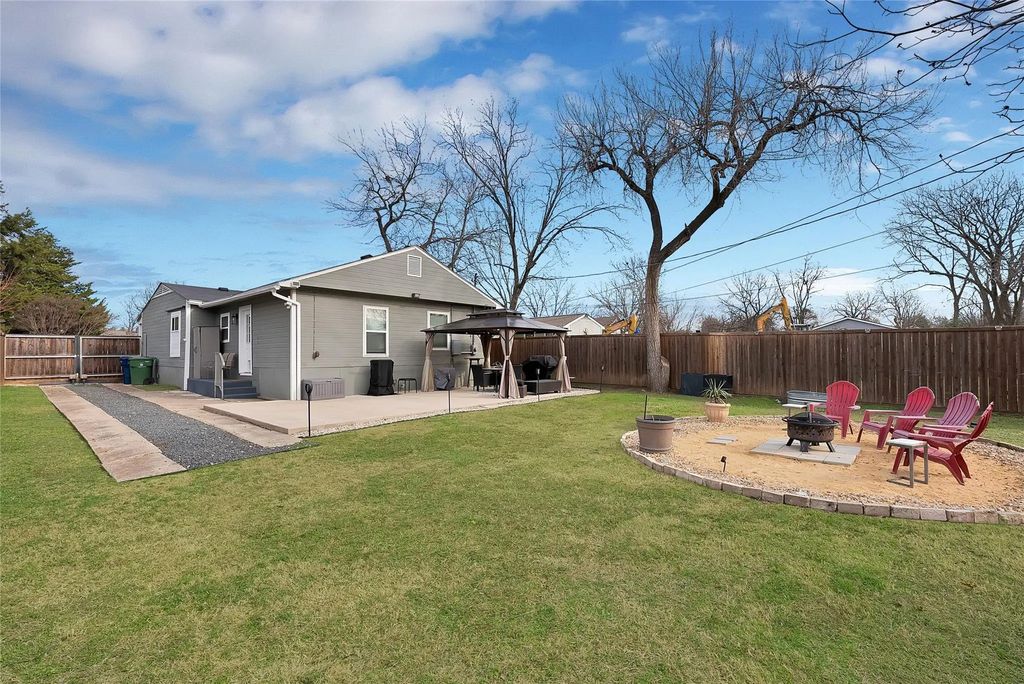 604 Moore Street, Garland