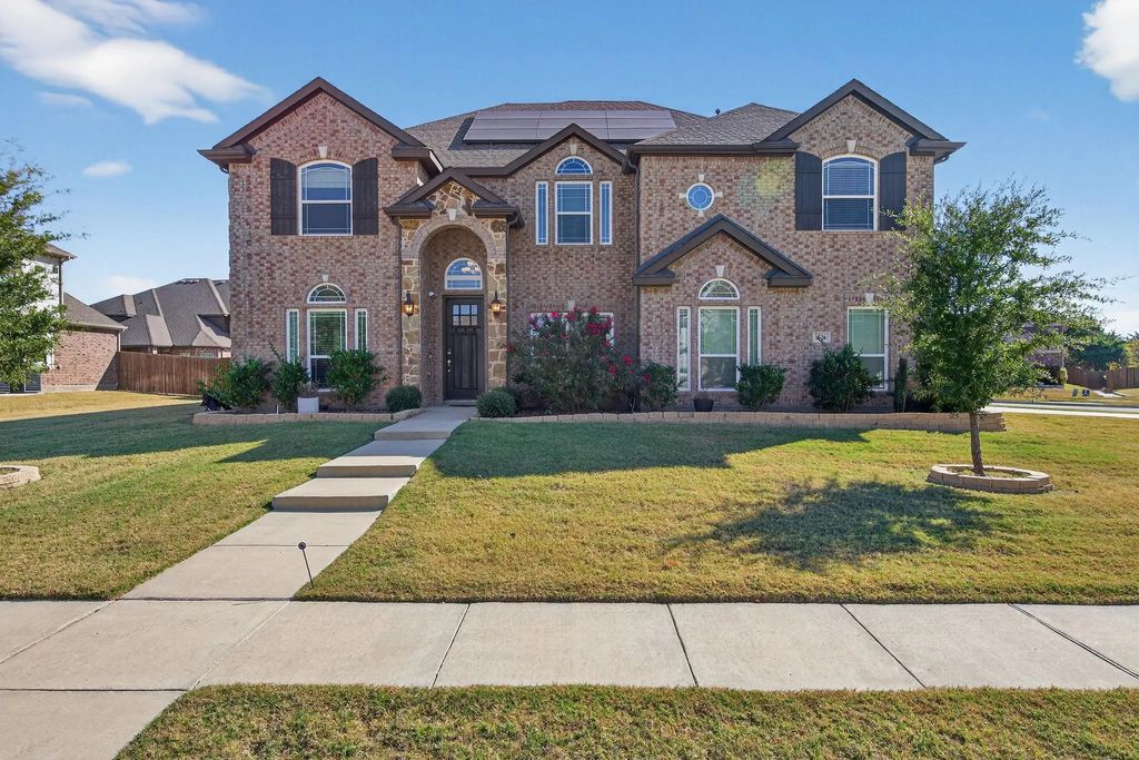 1526 Spring Hill Drive, Cedar Hill