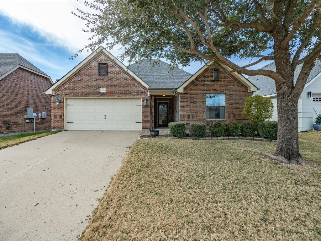 5204 Agave Way, Fort Worth