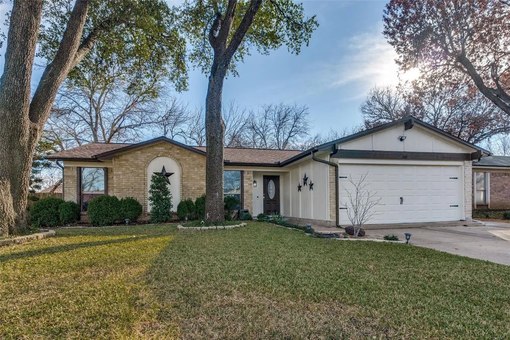 210 Blair Lane, Arlington