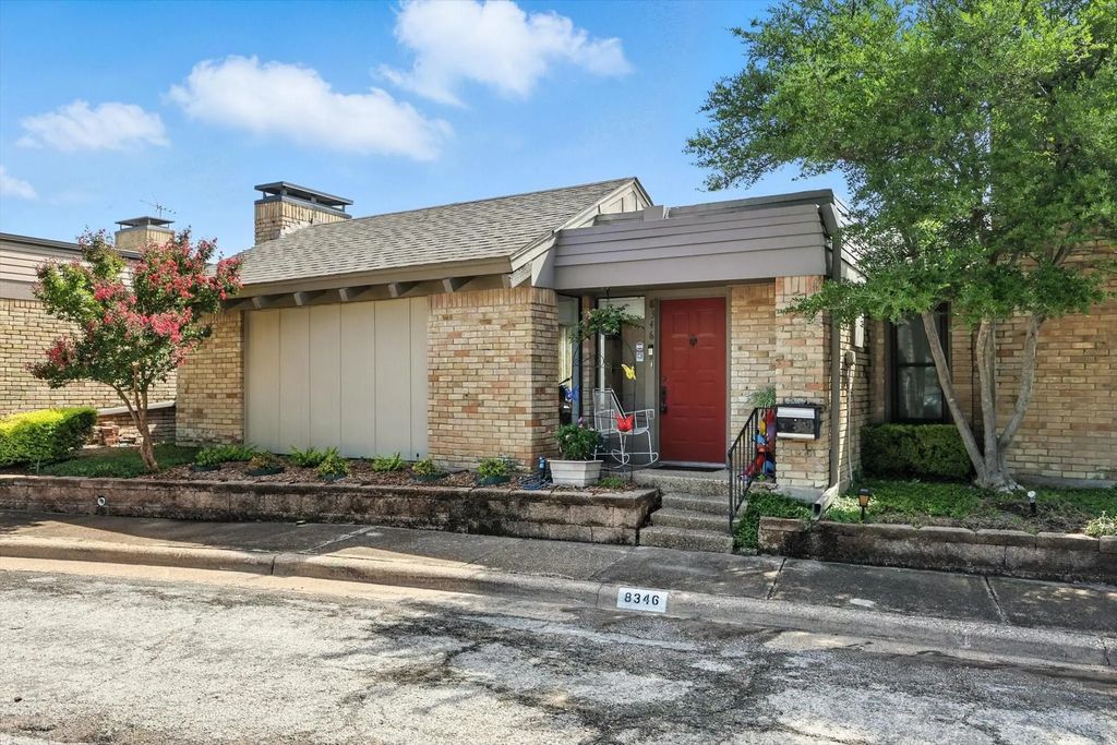 8346 Southmeadow Circle, Dallas