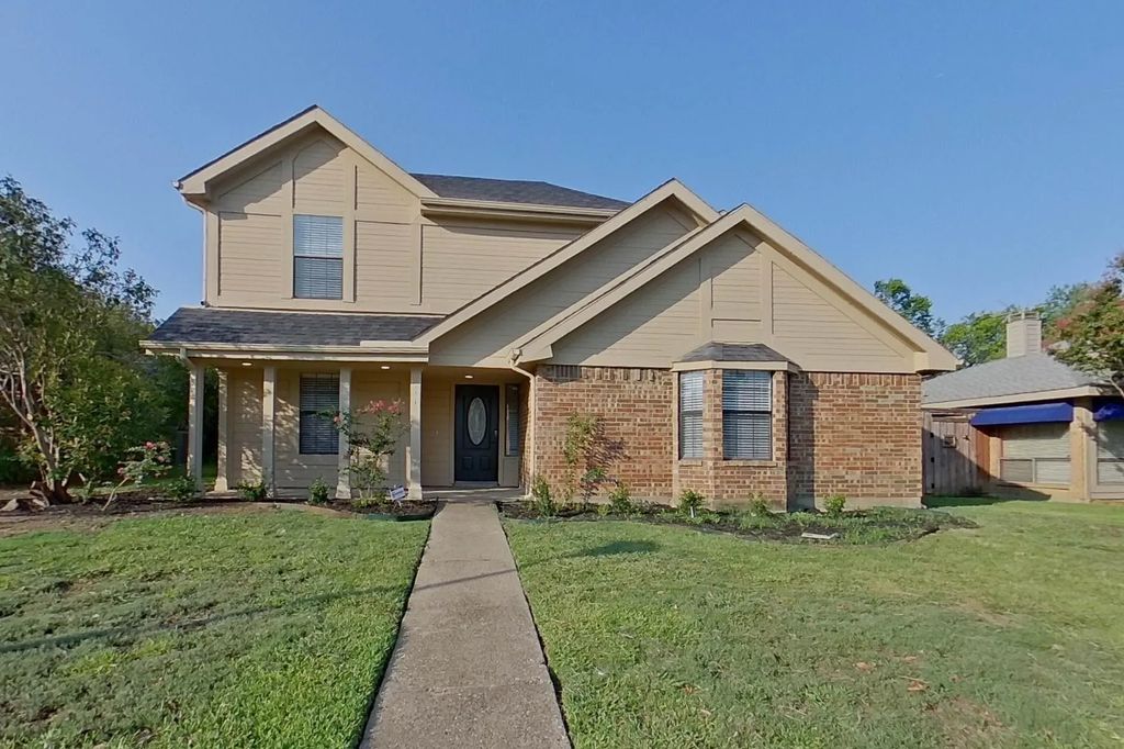 2116 Stein Way, Carrollton