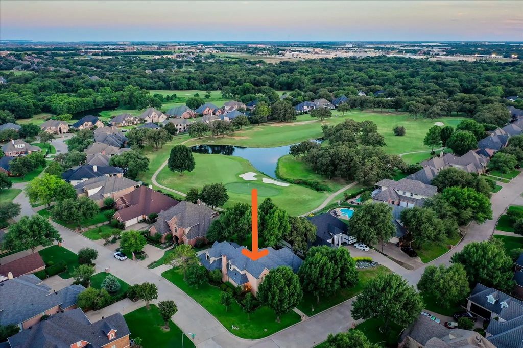 1440 Southern Hills Drive, Mansfield