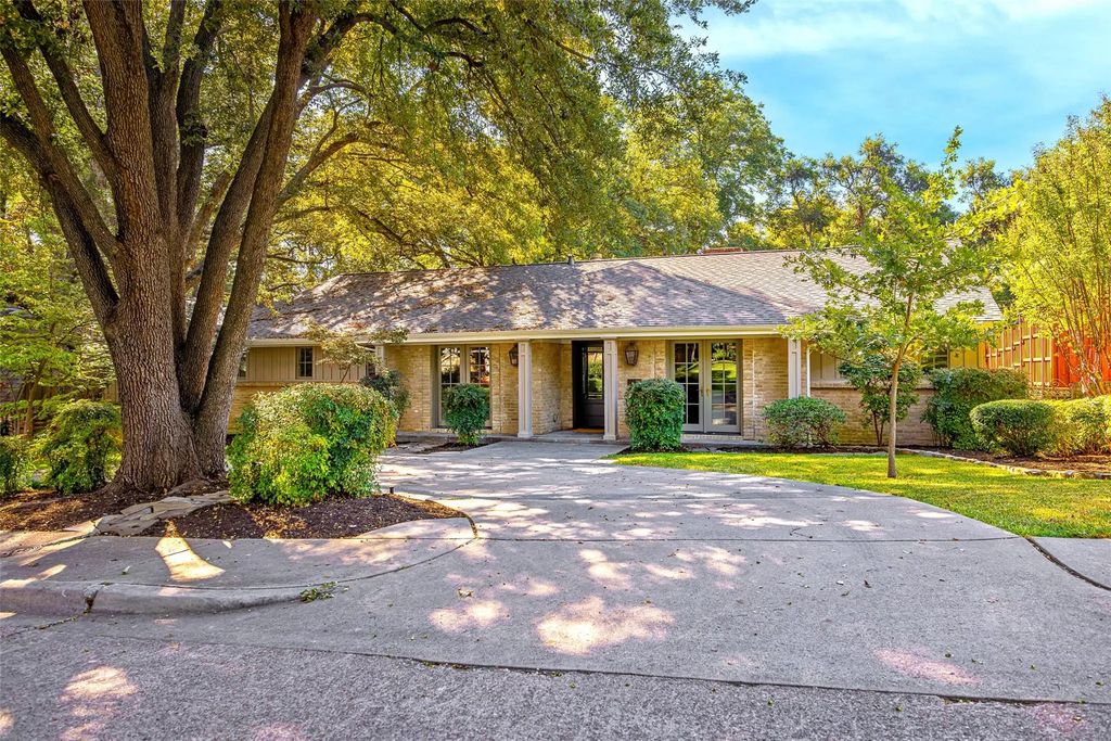 9628 Dartridge Drive, Dallas