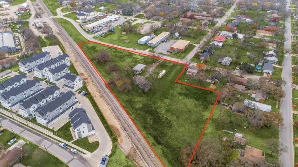 715 N Paddock Street, Stephenville