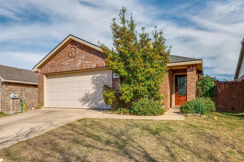 4040 Golden Rod Drive, Forney