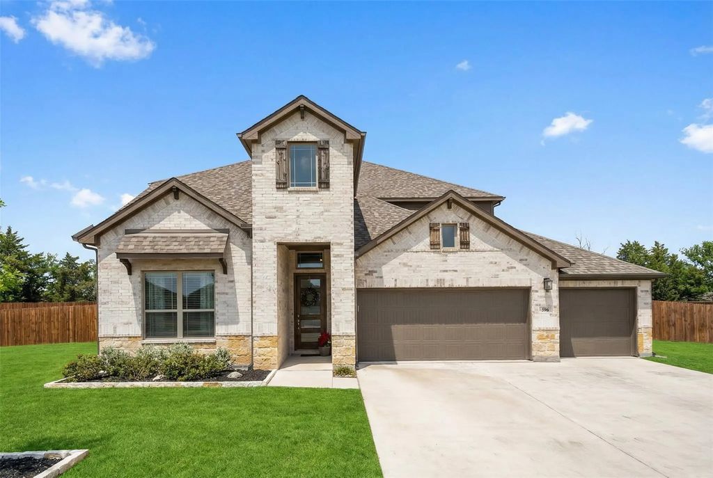 596 Randys Way, Pilot Point