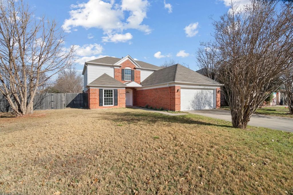 3416 Plantation Lane, Fort Worth