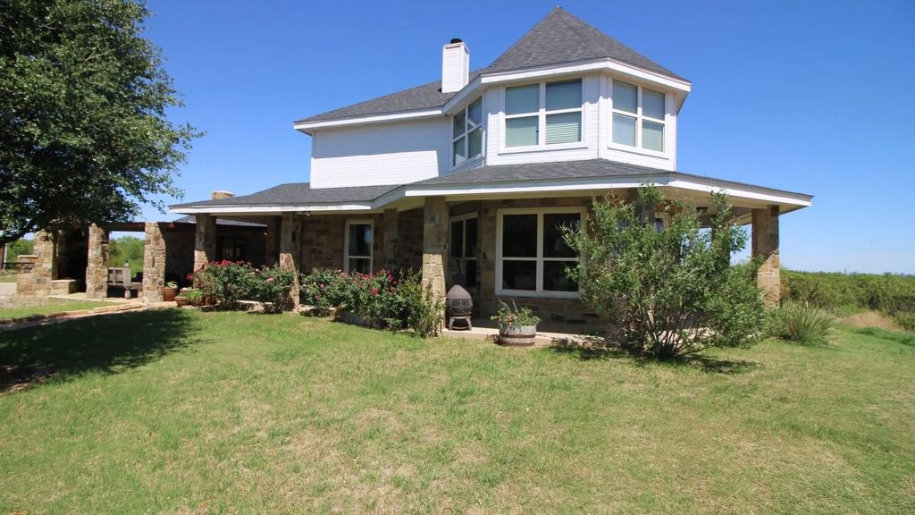 525 County Road 310, Abilene