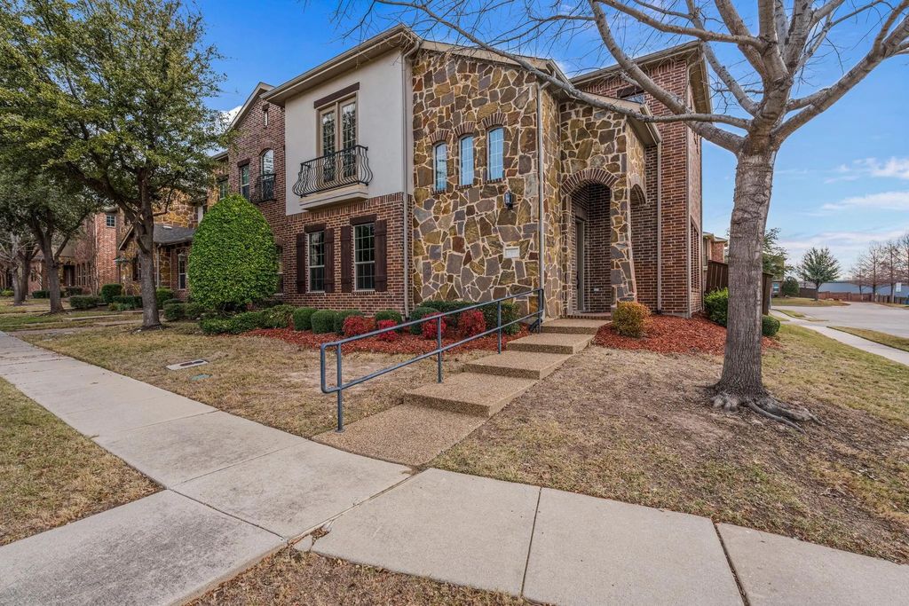 8604 Calvin Road, Irving