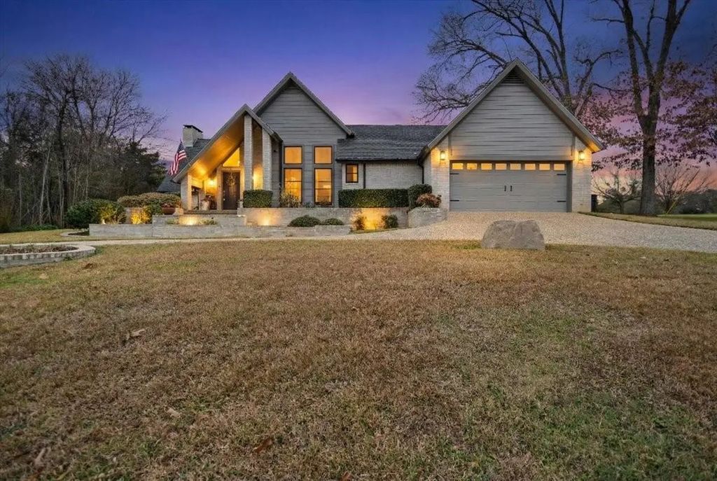115 Hideaway Lane Central, Hideaway