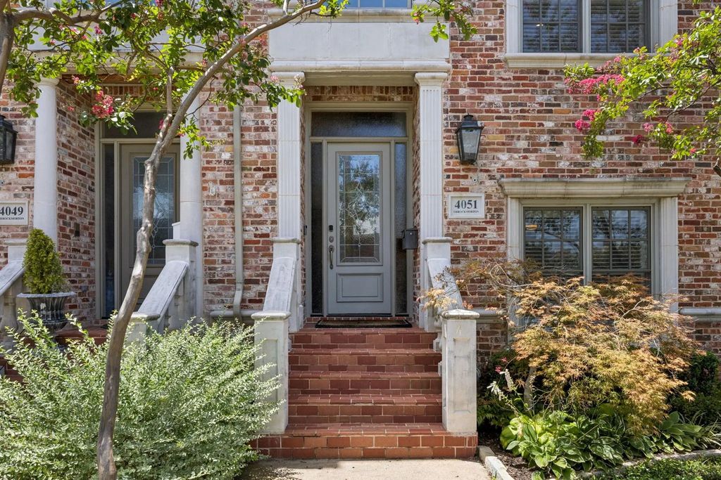 4051 Throckmorton Street, Dallas