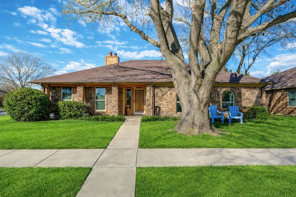 624 Coats Street, Coppell
