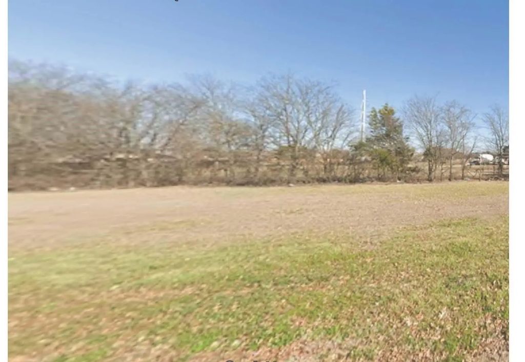 1331 N Houston School Road, Lancaster