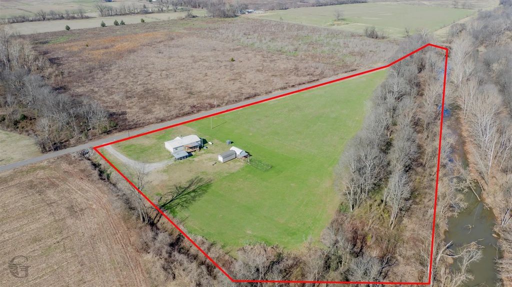 161 Malone Road, Plain Dealing