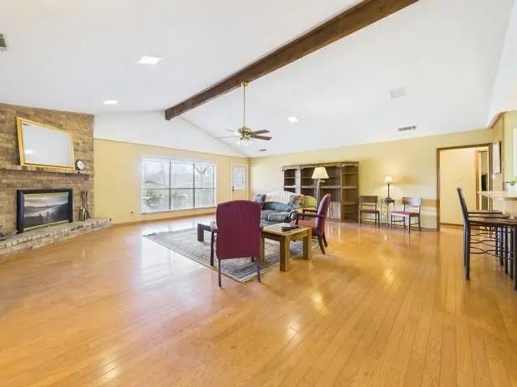 162 1st Oak Drive, Enchanted Oaks