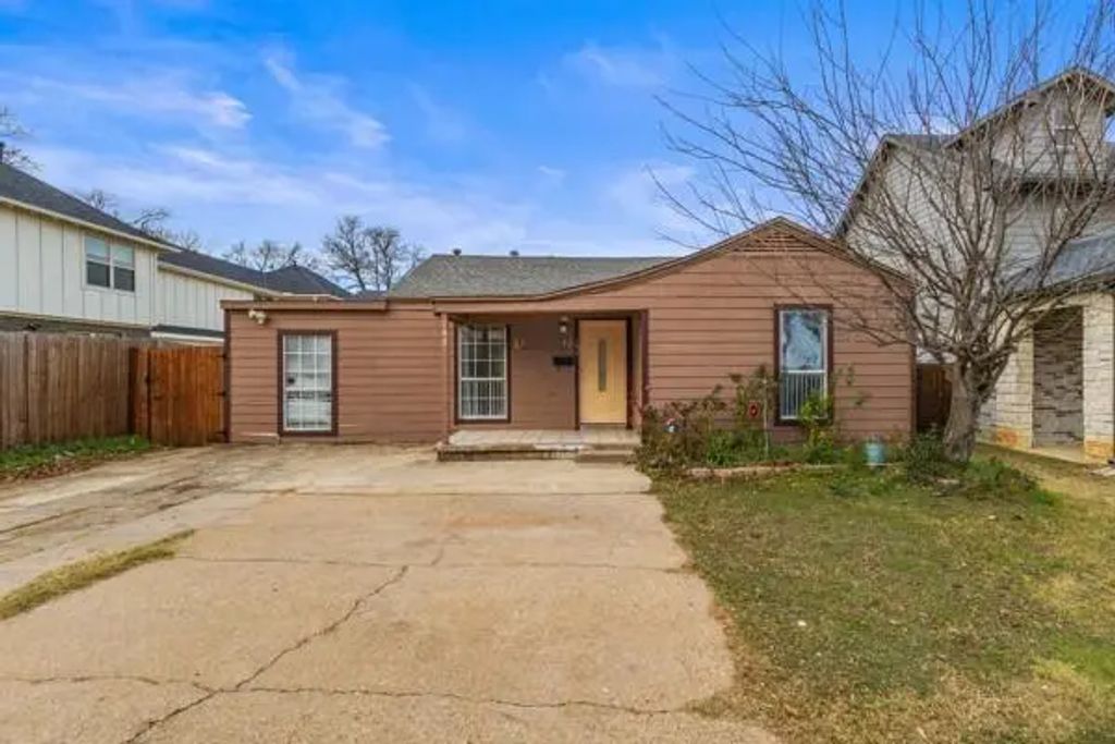107 Rogers, Arlington