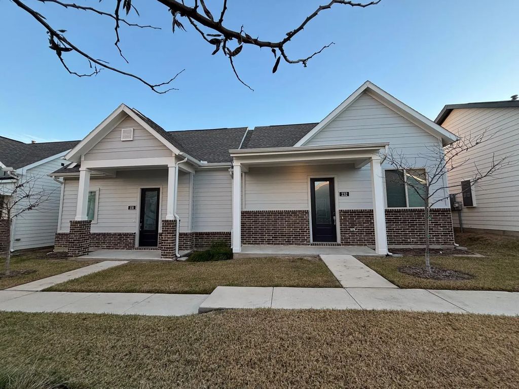 825 W Mayfield Road 232, Arlington