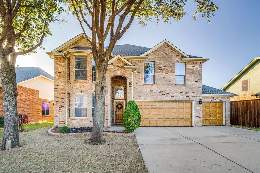 11305 Kenny Drive, Fort Worth