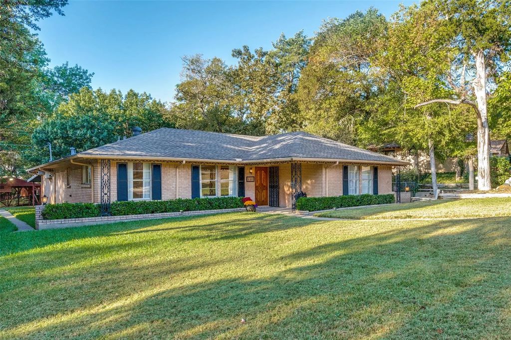 3511 Rio Grande Circle, Dallas