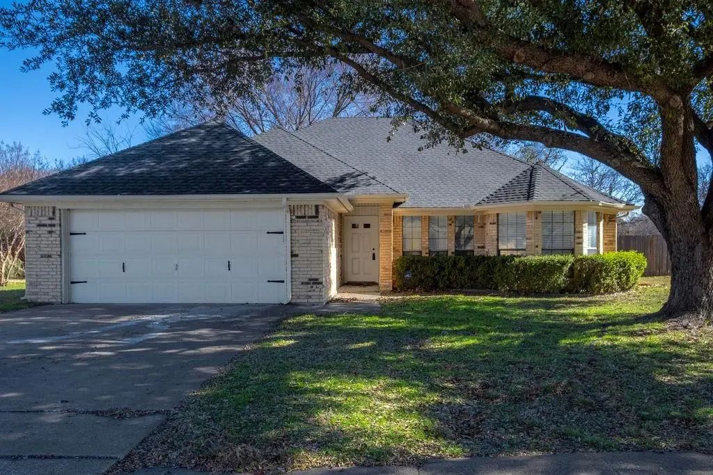 7124 Windhaven Road, North Richland Hills