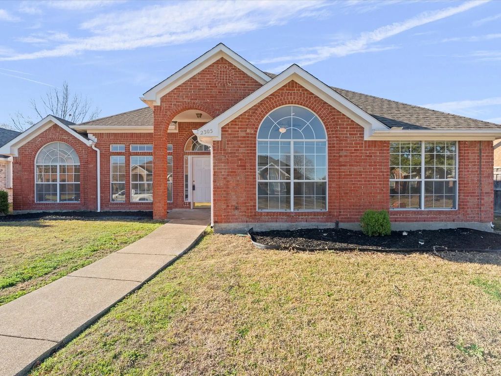2305 Austin Drive, Mesquite