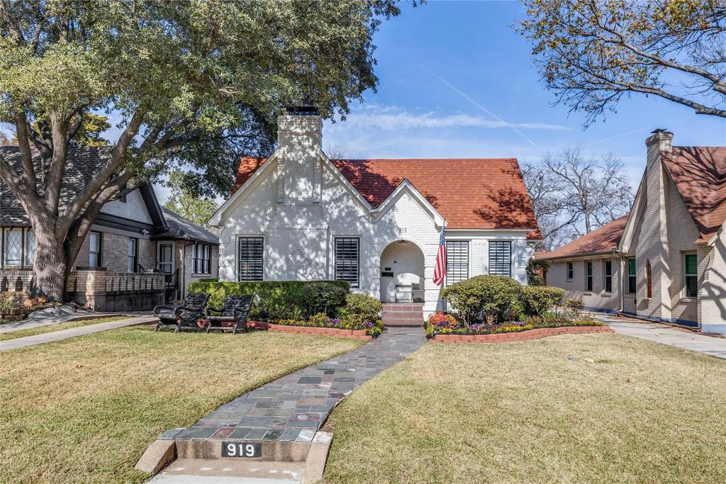 919 Stewart Drive, Dallas