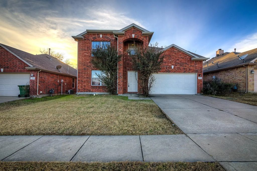 7302 Cresswell Drive, Arlington