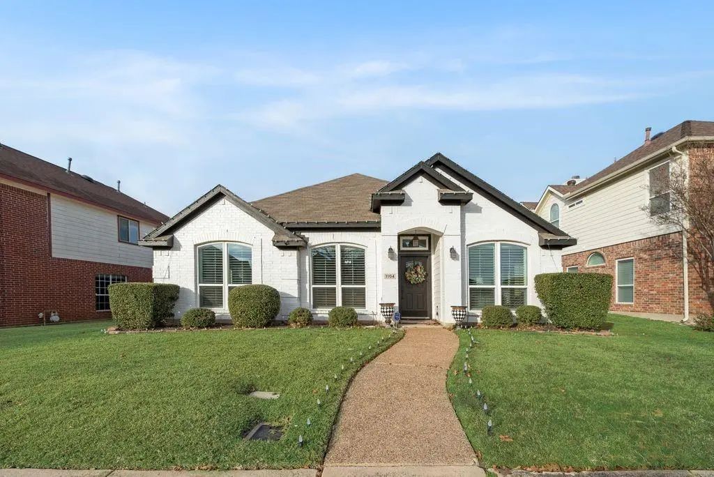 1104 Courtney Lane, Lewisville