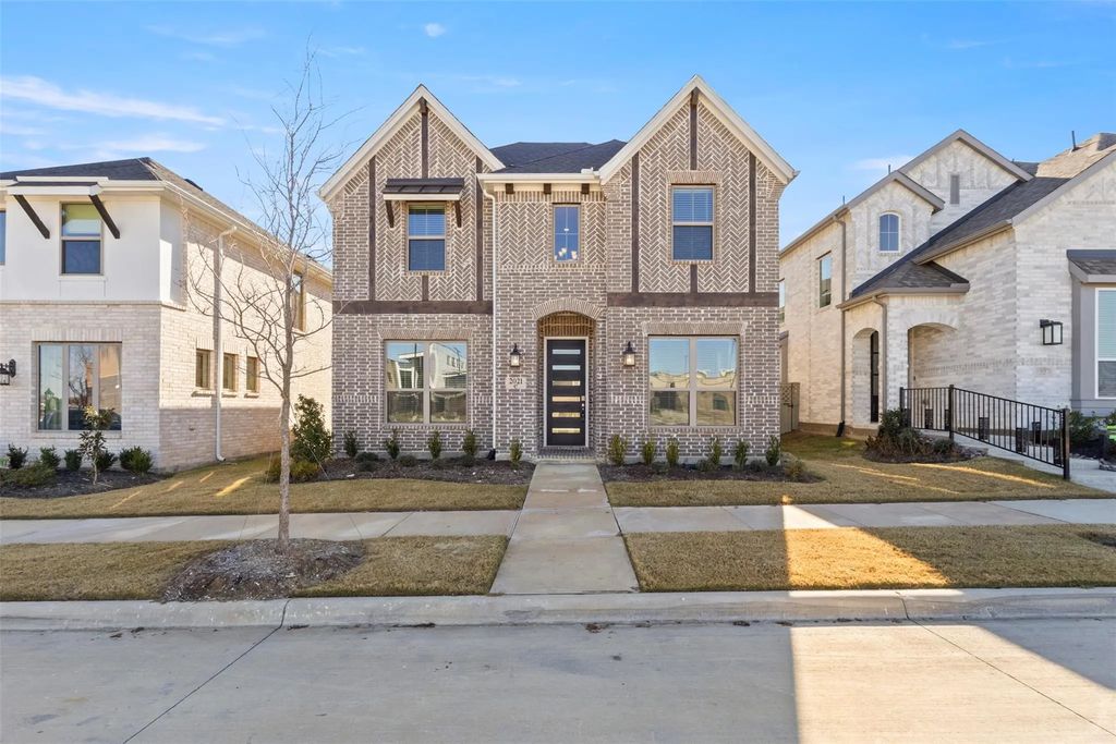2021 Daniel Drive, Northlake