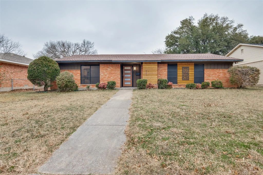 821 Sequoia Drive, Lancaster